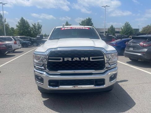 Used 2024 RAM 2500 Big Horn AWD/4WD image 2
