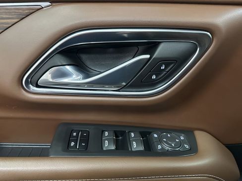 Used 2023 Chevrolet Tahoe High Country w/ Premium Package 2 image 17