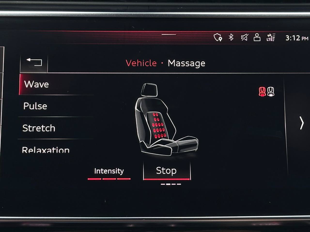 Used 2019 Audi Q8 Prestige w/ Luxury Package AWD/4WD image 5