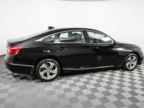 Used 2019 Honda Accord EX image 2