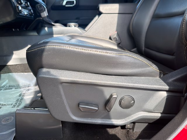 Used 2025 Ford Bronco Badlands AWD/4WD image 11