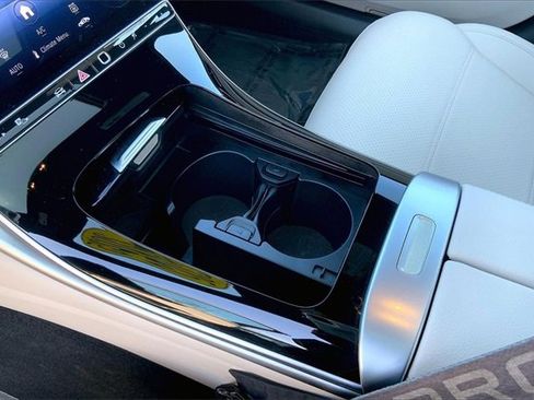 Used 2025 Mercedes-Benz C 300 C 300 image 13