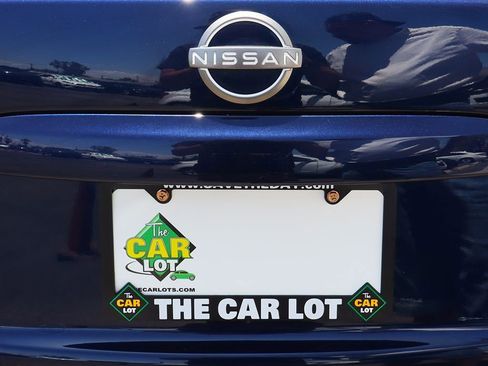 Used 2023 Nissan Murano S image 21