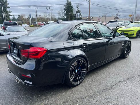 Used 2017 BMW M3 RWD image 6