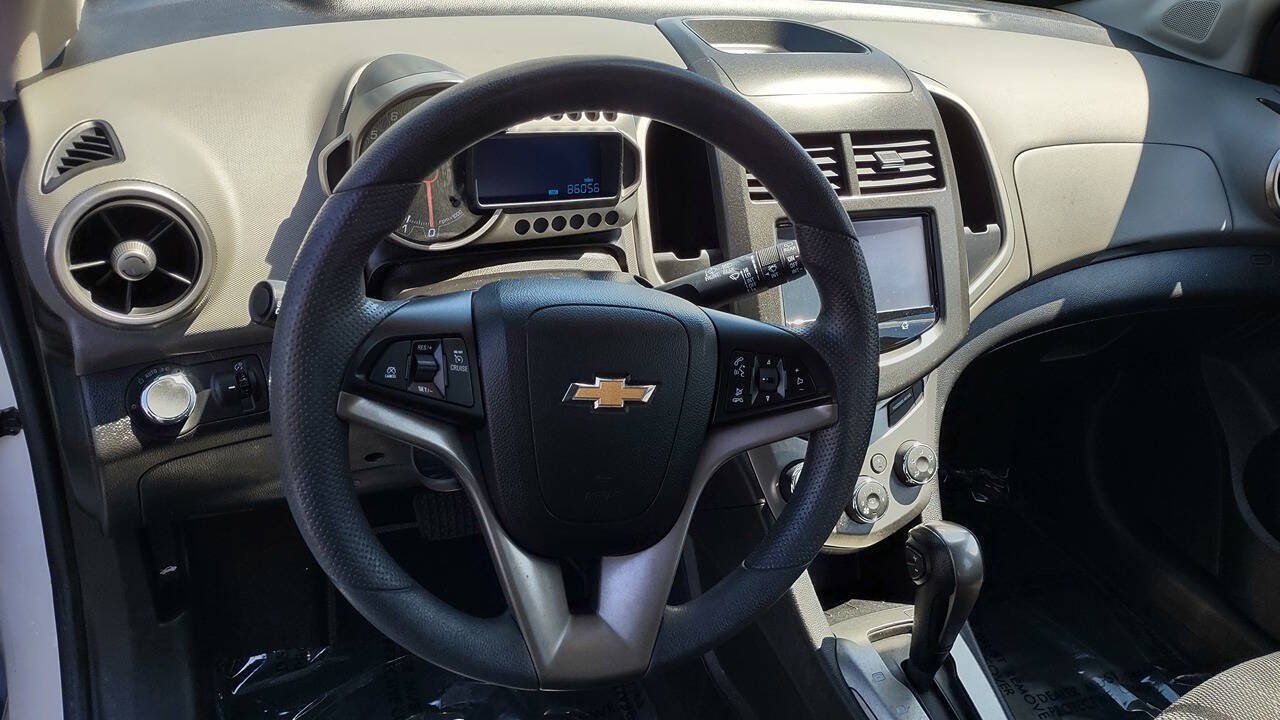 Used 2016 Chevrolet Sonic LT FWD image 9
