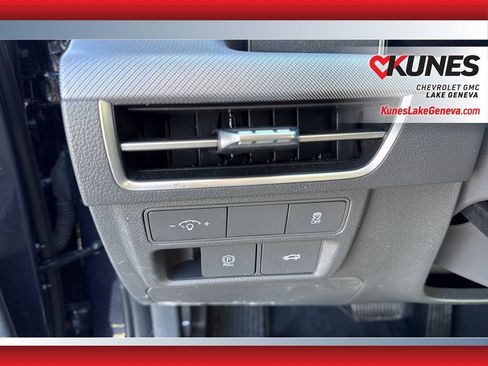 Used 2025 Hyundai Sonata SEL FWD image 21