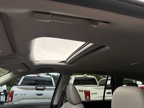 Used 2022 Honda Pilot EX-L image 32