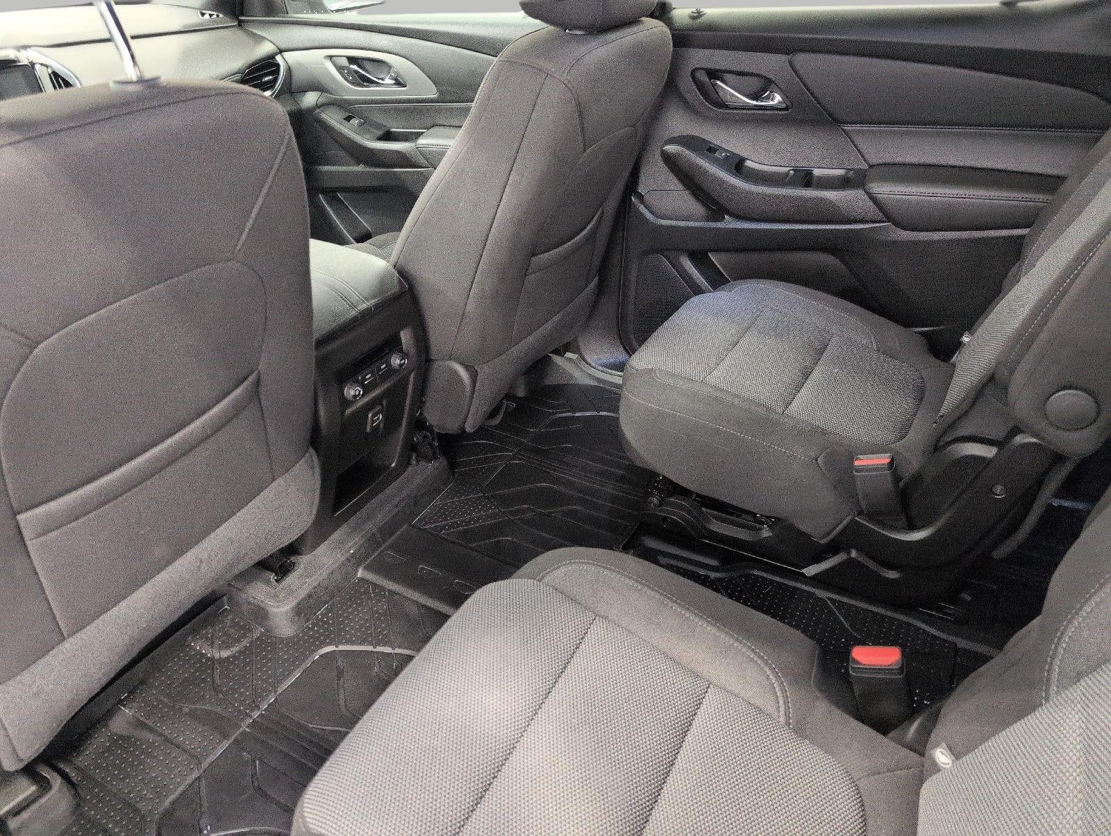 Used 2023 Chevrolet Traverse LT w/ LPO, Floor Liner Package AWD/4WD image 21