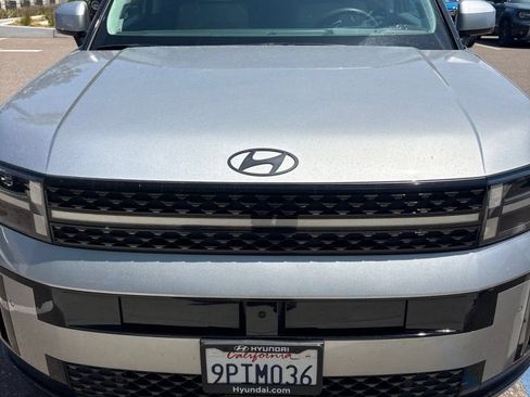 Used 2025 Hyundai Santa Fe Calligraphy AWD/4WD image 8