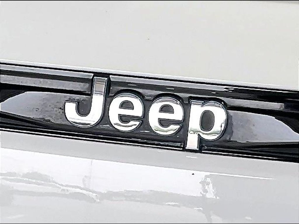 Used 2023 Jeep Grand Cherokee 4WD 4xe image 29