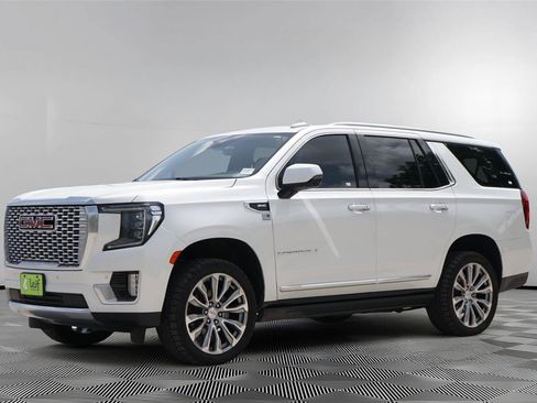 Used 2021 GMC Yukon Denali w/ Denali Ultimate Package AWD/4WD image 8