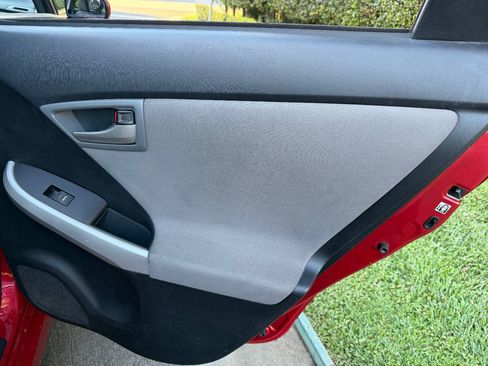 Used 2013 Toyota Prius Two FWD image 20