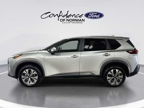 Used 2023 Nissan Rogue SV AWD/4WD image 5