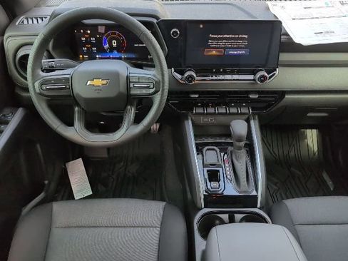 New 2026 Chevrolet Colorado W/T image 5