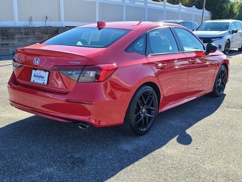 Used 2023 Honda Civic Sport image 5