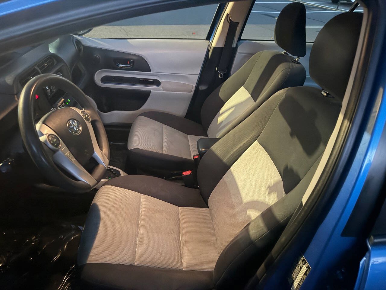 Used 2013 Toyota Prius C Two FWD image 4