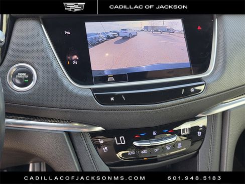 Certified 2022 Cadillac XT5 Sportv image 10