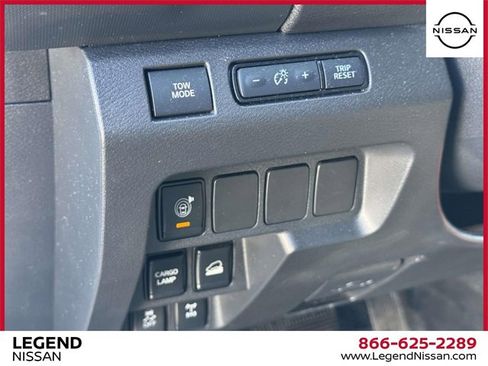 Used 2024 Nissan Frontier PRO-4X w/ Technology Package image 17