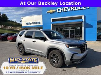 Used 2025 Honda Pilot TrailSport video 1