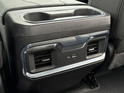 Used 2026 Chevrolet Silverado 1500 LTZ AWD/4WD image 31
