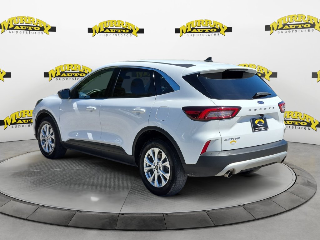 Used 2024 Ford Escape Active FWD image 3