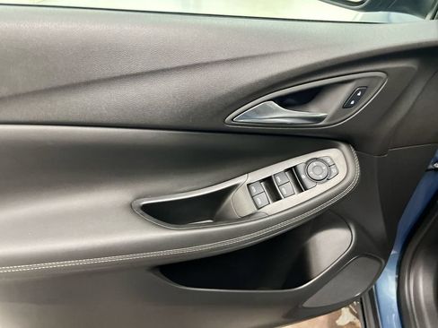 Used 2025 Buick Encore GX Preferred FWD image 20