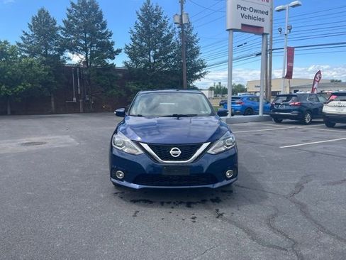 Used 2017 Nissan Sentra SR w/ Driver's Assist Package FWD image 2