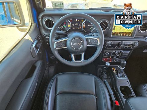Used 2023 Jeep Wrangler Unlimited Rubicon 4xe w/ Steel Bumper Group AWD/4WD image 12