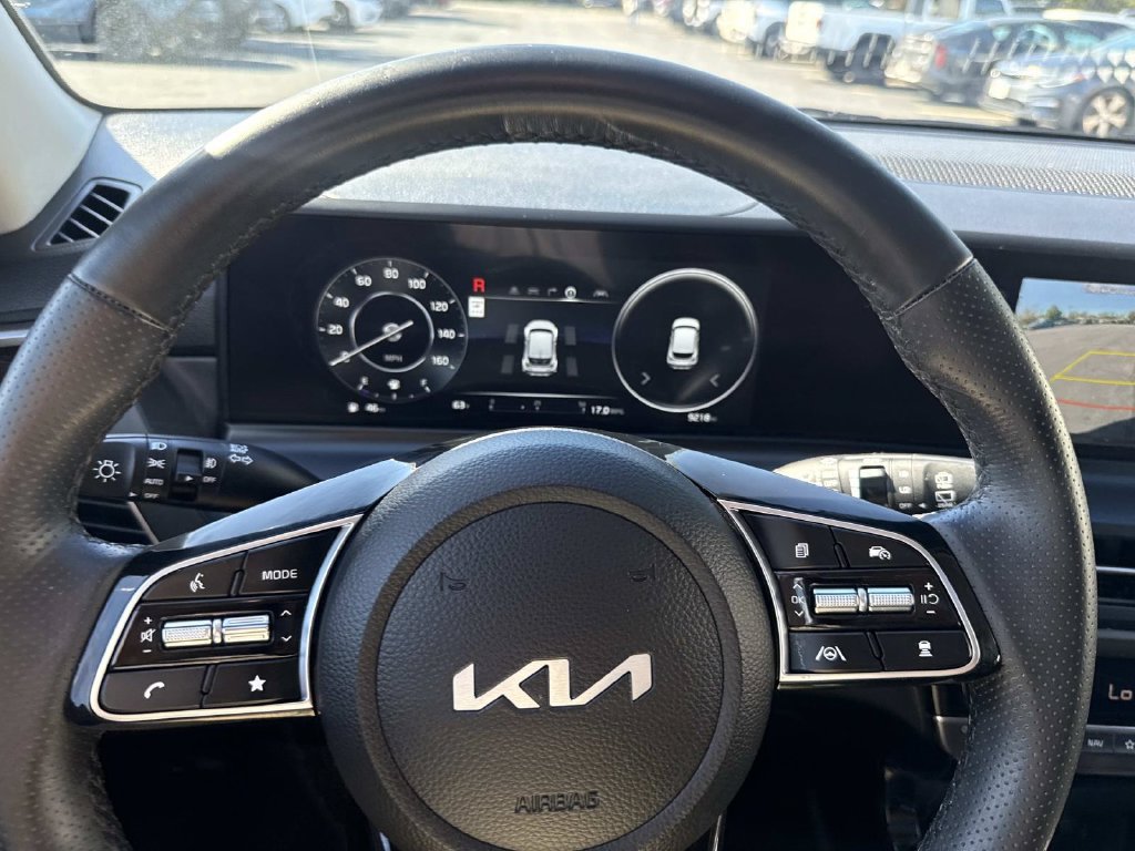 Used 2024 Kia Seltos SX w/ SX Sunroof Package AWD/4WD image 29