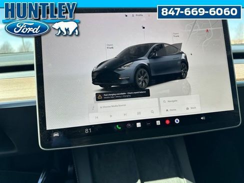 Used 2024 Tesla Model Y Long Range AWD/4WD image 23