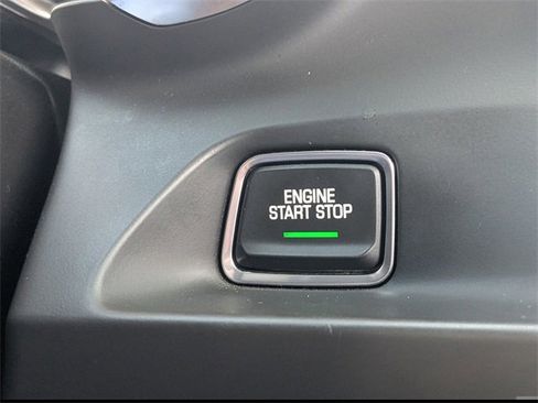 Used 2016 Chevrolet Camaro SS image 21