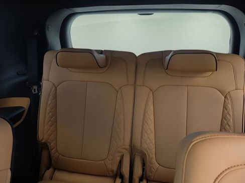 New 2026 Jeep Grand Cherokee L Summit AWD/4WD image 16