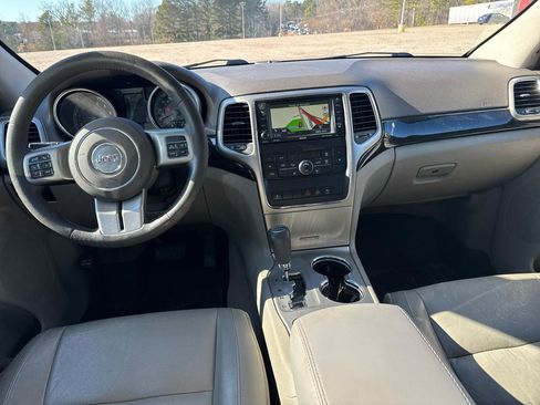 Used 2012 Jeep Grand Cherokee Laredo image 13
