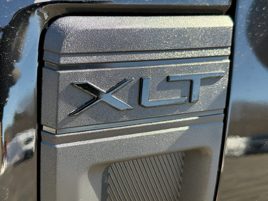 Used 2025 Ford Maverick XLT w/ XLT Luxury Package AWD/4WD image 18