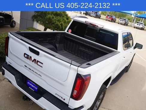 Used 2024 GMC Sierra 1500 AT4 w/ Technology Package image 17