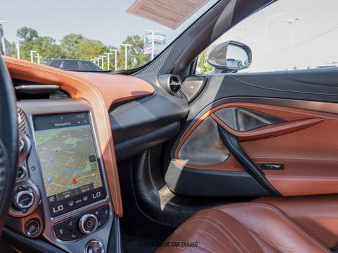 Used 2018 McLaren 720S Luxury image 57