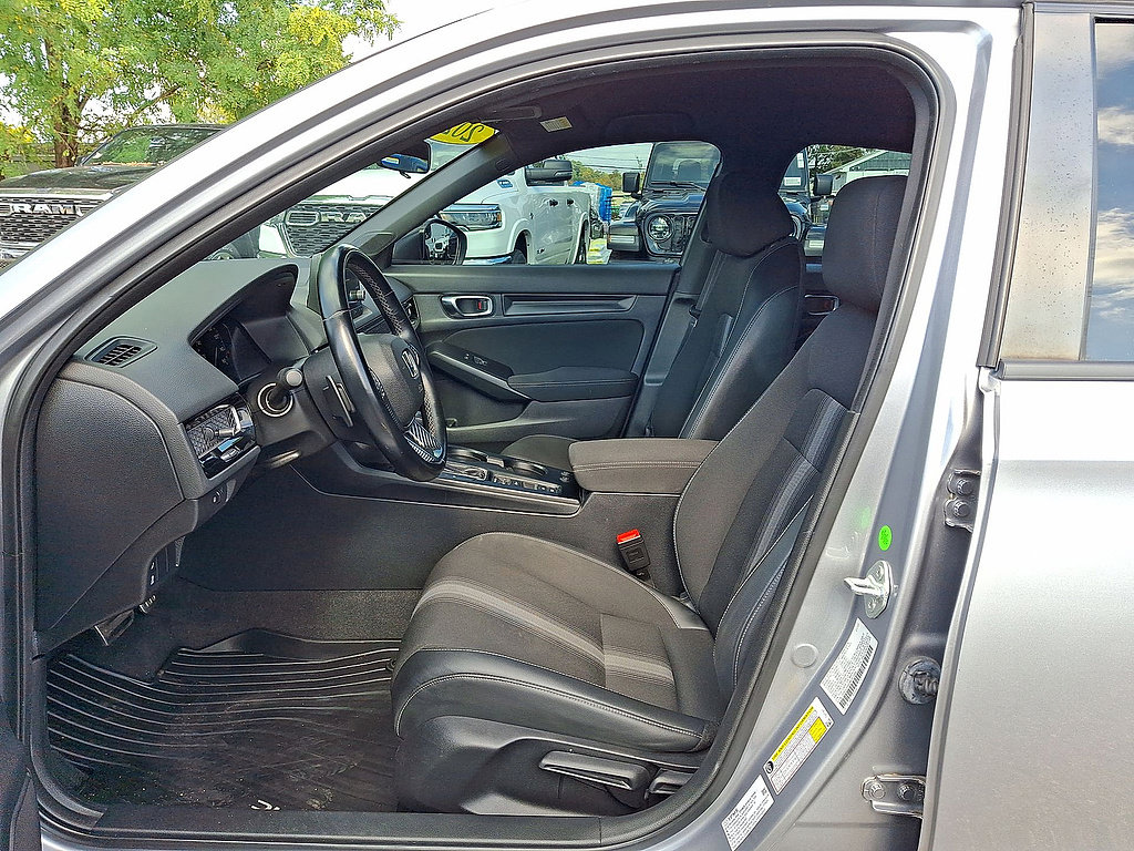 Used 2022 Honda Civic Sport image 17