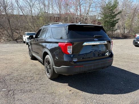 Certified 2021 Ford Explorer XLT AWD/4WD image 17