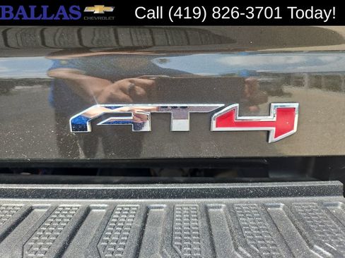 Certified 2022 GMC Sierra 2500 AT4 AWD/4WD image 32