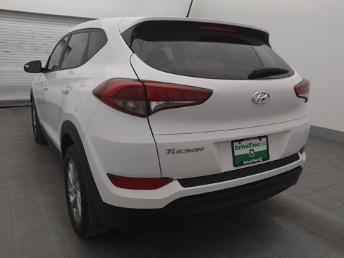 Used 2017 Hyundai Tucson SE FWD image 5