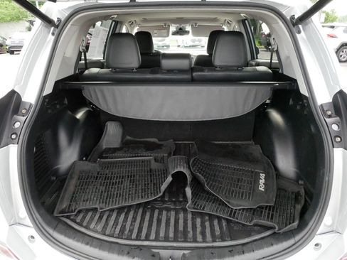 Used 2018 Toyota RAV4 Limited w/ Protection Package AWD/4WD image 18