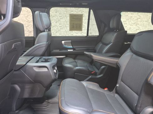 Used 2026 Ford Expedition Tremor AWD/4WD image 19
