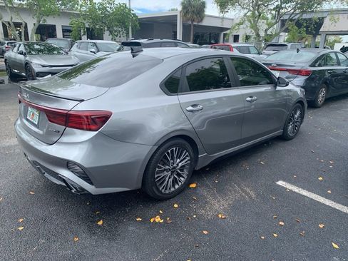 Used 2022 Kia Forte GT-Line w/ GT-Line Premium Package image 7