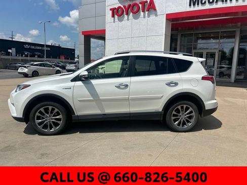 Used 2018 Toyota RAV4 Limited AWD/4WD image 11