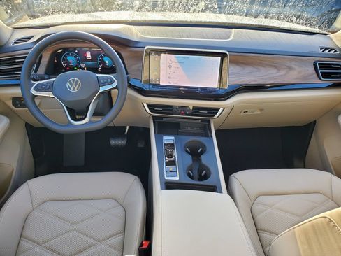 New 2026 Volkswagen Atlas SE FWD image 6