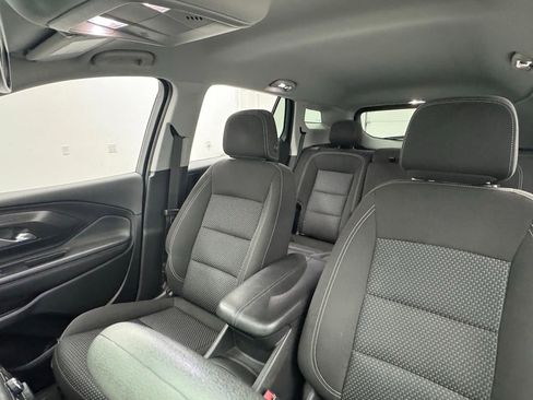 Used 2022 GMC Terrain SLE w/ Driver Convenience Package AWD/4WD image 16