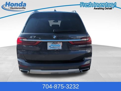 Used 2021 BMW X7 xDrive40i w/ Parking Assistance Package image 7