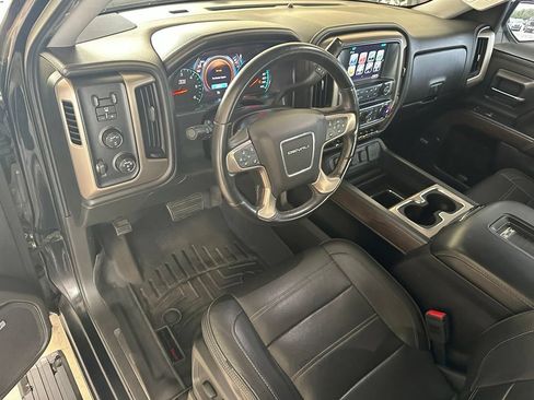 Used 2018 GMC Sierra 1500 Denali w/ Denali Ultimate Package AWD/4WD image 14