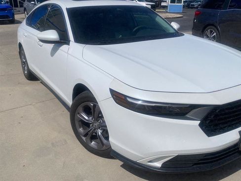 Certified 2023 Honda Accord EX image 2
