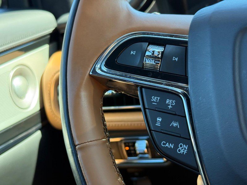 Certified 2023 Lincoln Nautilus Black Label w/ Class II Trailer Tow Package AWD/4WD image 14